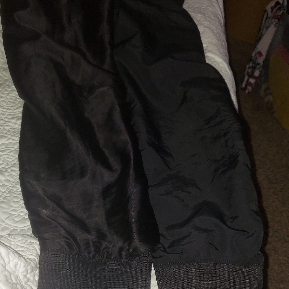 H&M Classic Black Bomber Jacket - Picture 15 of 15